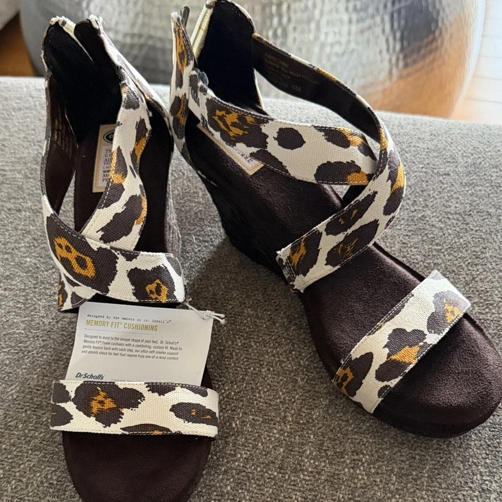 Dr. Scholl's Women's Leopard Print Sandal in Brown, White & Yellow - Picture 5 of 5